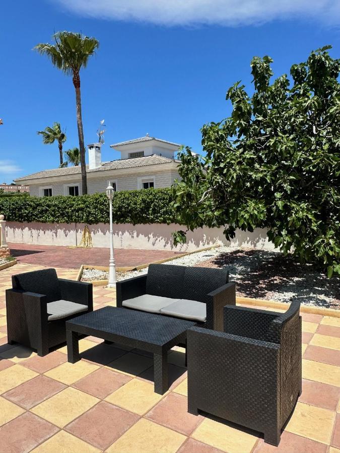 Ferienwohnung Benidorm L'Alfas del Pi Exteriör bild
